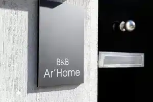 B Ar_Home